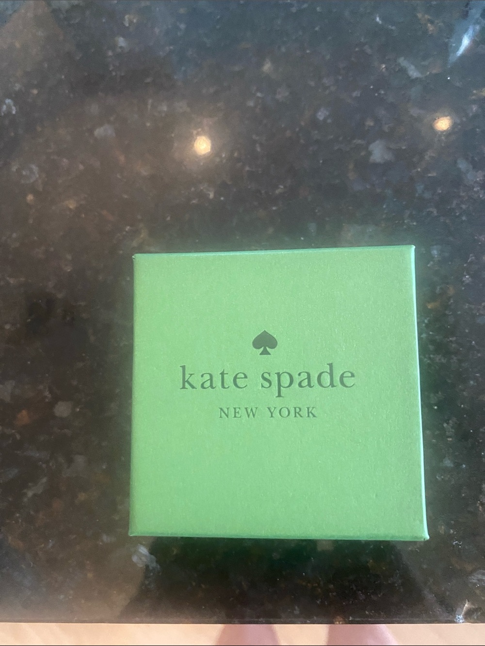 Gorgeous Kate Spade gold heart necklace